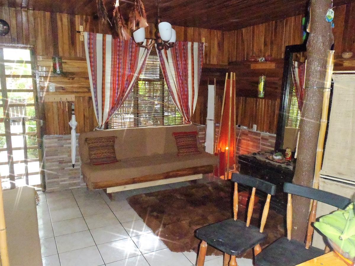Jarabacoa Family Hostel Los Angeles  Eksteriør bilde