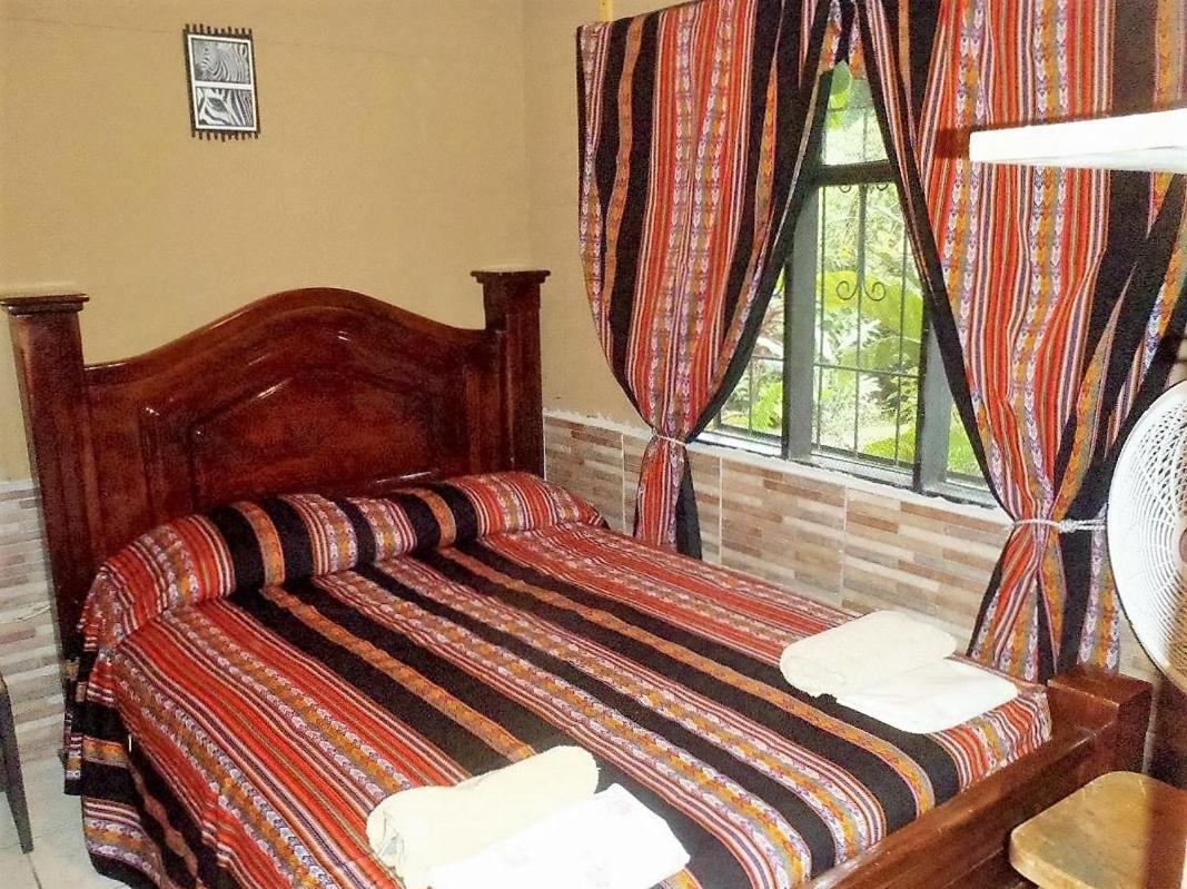 Jarabacoa Family Hostel Los Angeles  Eksteriør bilde